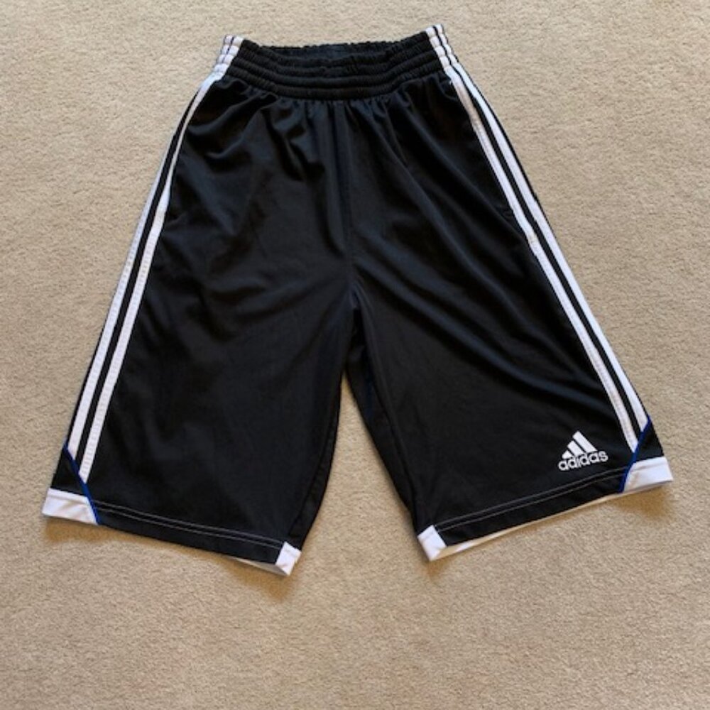 Men’s Adidas Aeroready shorts size small